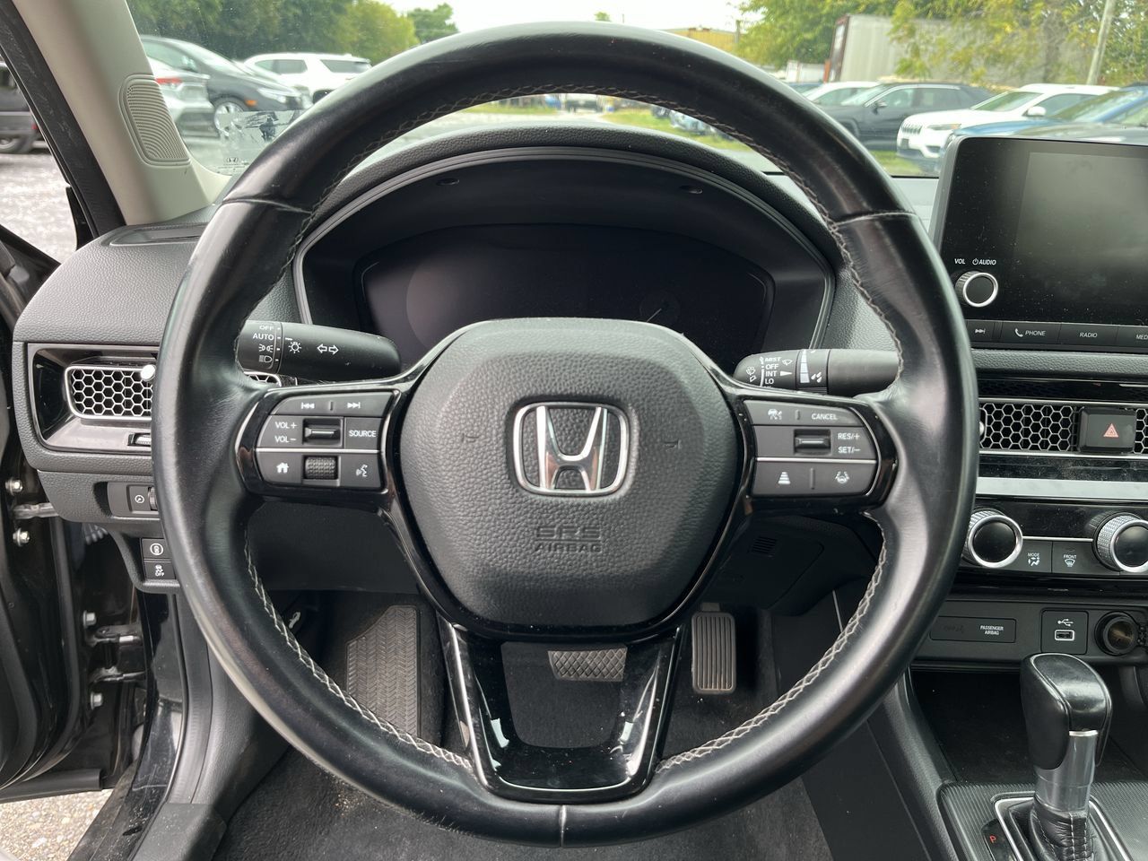 Used 2022 Honda Civic EX image 5