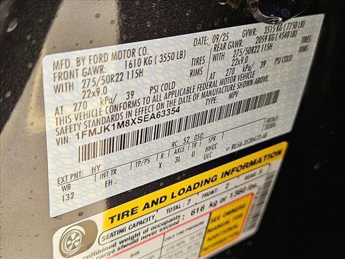 New 2025 Ford Expedition Max Platinum w/ Stealth Appearance Package image 18