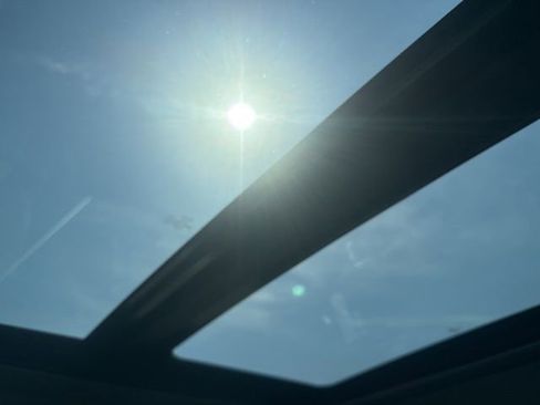 Used 2020 Ford F150 Lariat w/ Equipment Group 502A Luxury image 37