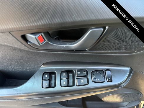 Used 2020 Hyundai Kona SEL image 14