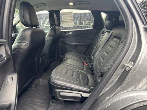 Used 2023 Ford Escape Platinum w/ Premium Technology Package AWD/4WD image 5