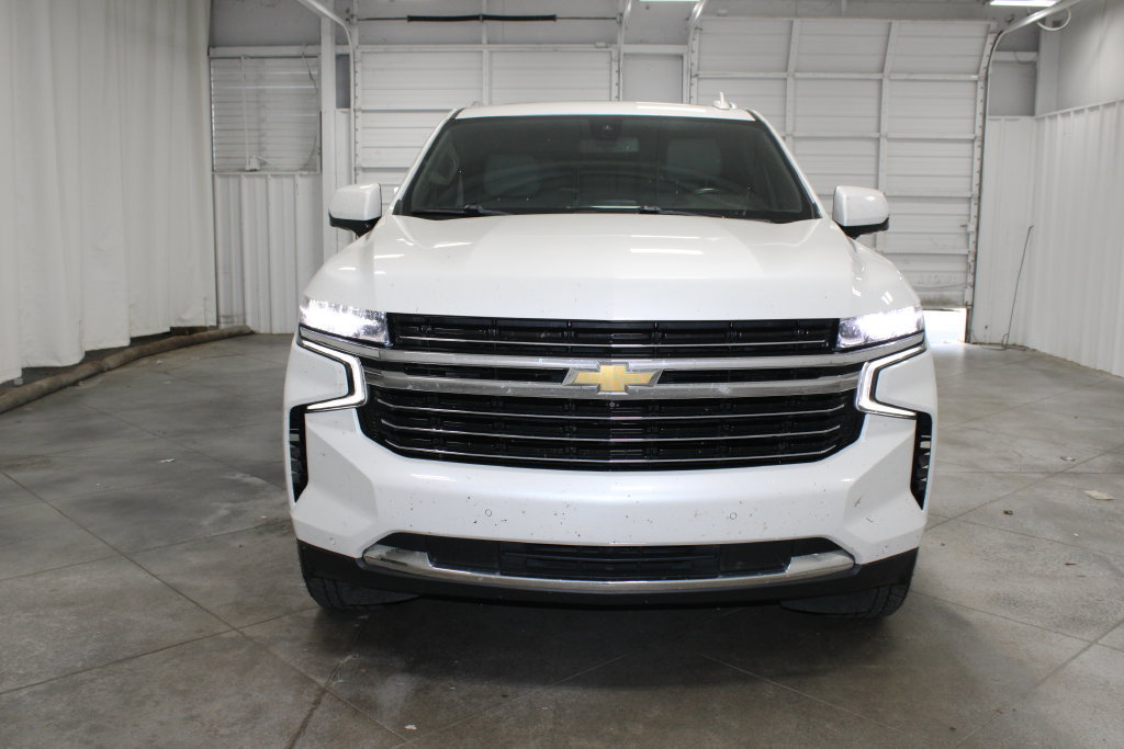 Used 2022 Chevrolet Tahoe LT w/ LT Signature Plus Package AWD/4WD image 3
