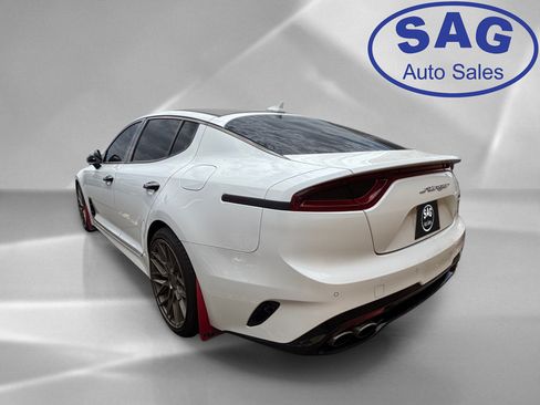 Used 2021 Kia Stinger GT1 AWD/4WD image 4