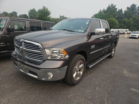 Used 2017 RAM 1500 Big Horn AWD/4WD image 4