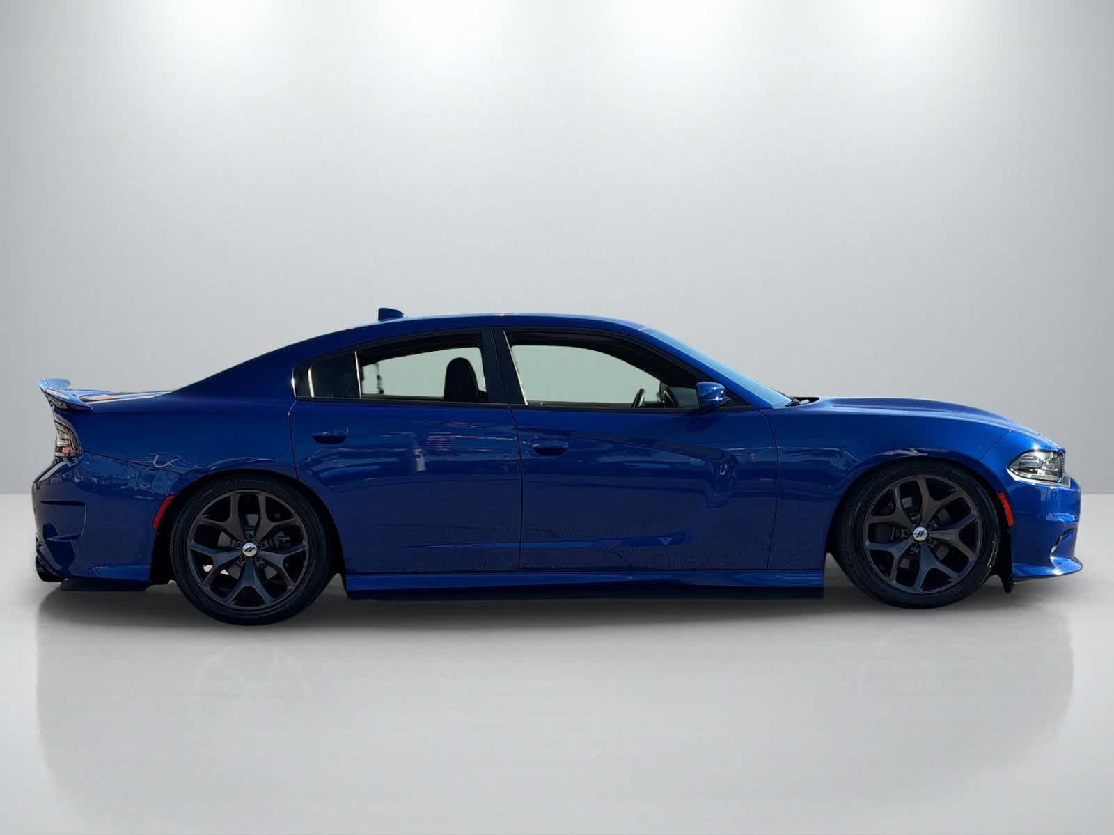 Used 2019 Dodge Charger R/T RWD image 8