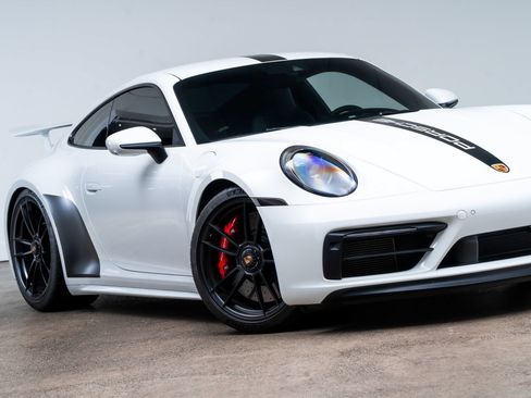 Used 2023 Porsche 911 Carrera 4 GTS w/ Premium Package AWD/4WD image 2