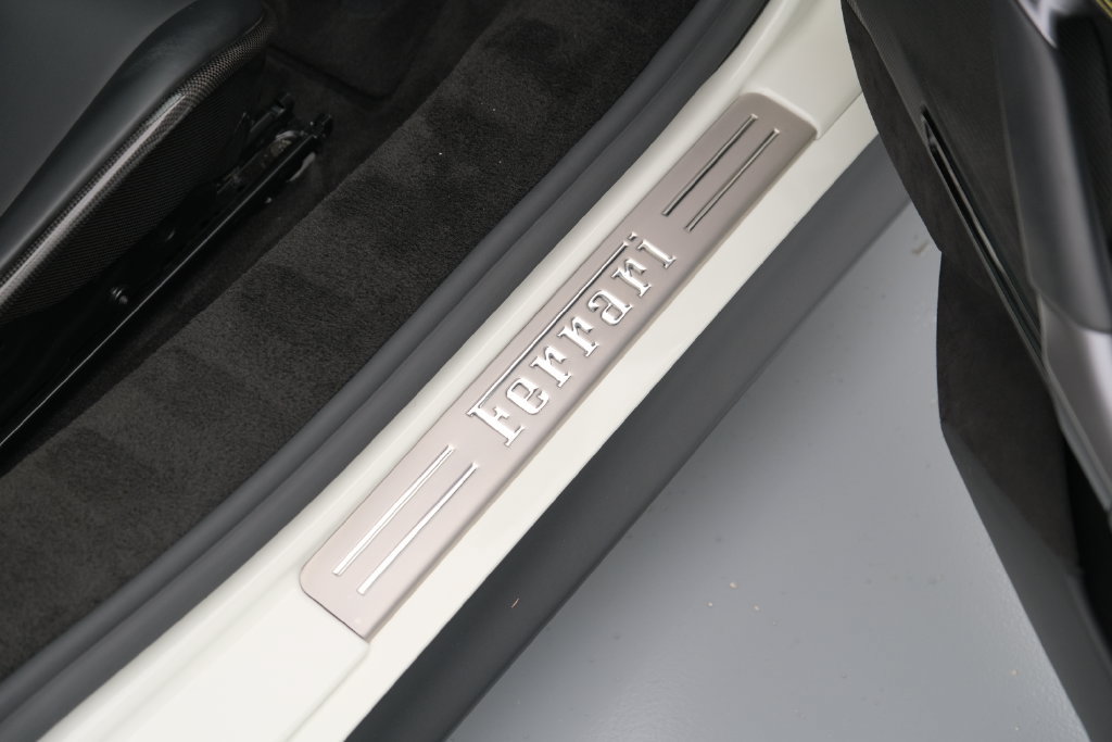 Used 2021 Ferrari SF90 Stradale AWD/4WD image 17