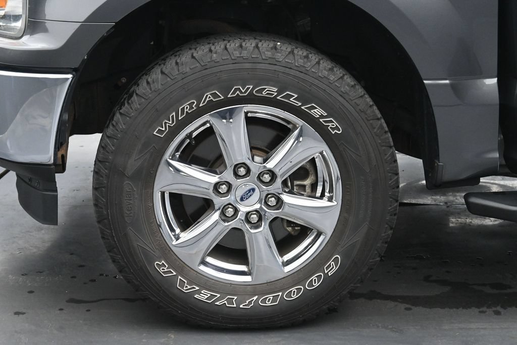 Used 2018 Ford F150 XLT w/ Equipment Group 302A Luxury AWD/4WD image 29