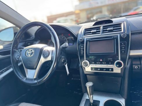 Used 2012 Toyota Camry SE image 15
