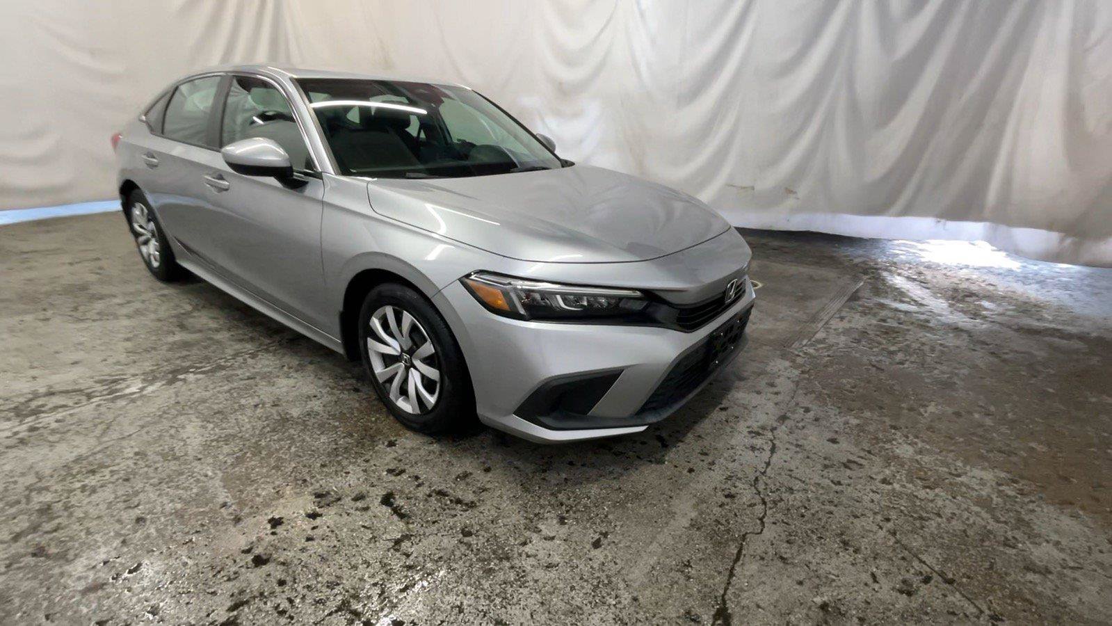 Used 2024 Honda Civic LX image 2