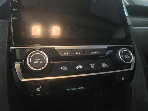 Used 2020 Honda Civic EX image 24