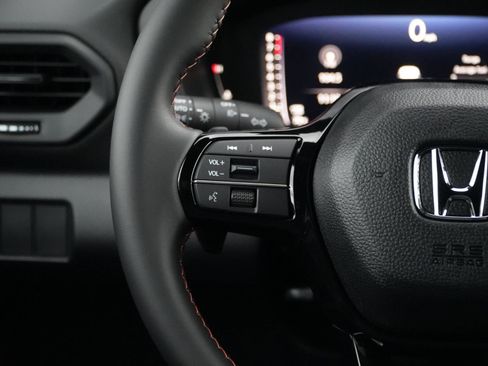 New 2026 Honda Pilot Sport image 22