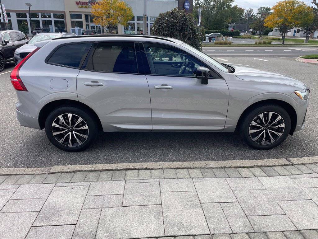 Certified 2024 Volvo XC60 B5 Core w/ Climate Package AWD/4WD image 6