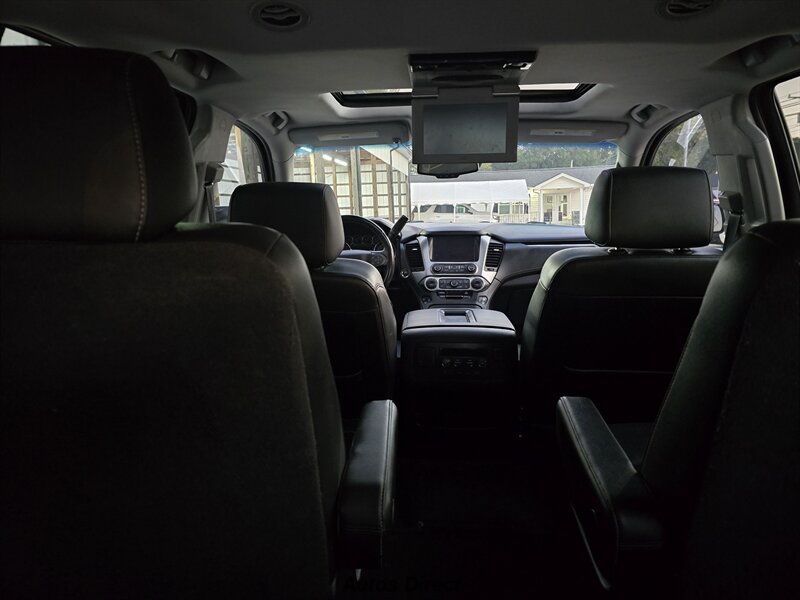 Used 2018 Chevrolet Tahoe Premier AWD/4WD image 37