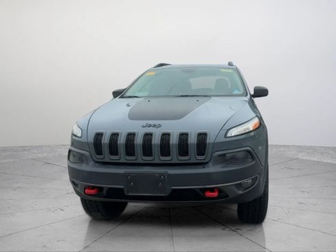 Used 2014 Jeep Cherokee Trailhawk w/ Leather Interior Group AWD/4WD image 8