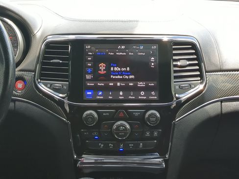 Used 2020 Jeep Grand Cherokee SRT AWD/4WD image 16