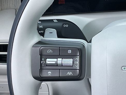 Used 2026 Hyundai Palisade Calligraphy FWD image 12