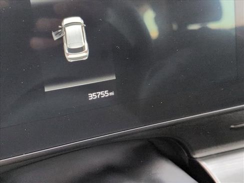 Used 2025 Kia Sportage EX image 4