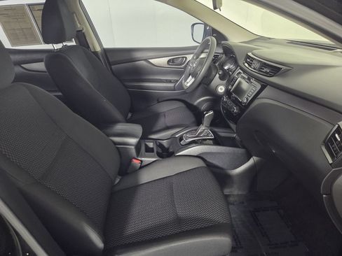 Used 2022 Nissan Rogue Sport S FWD image 33