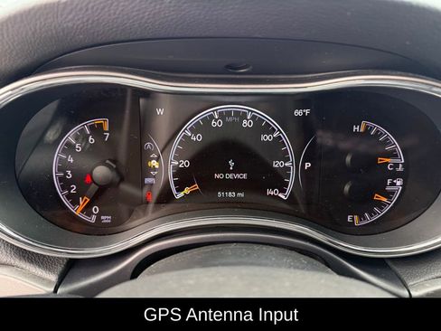 Used 2018 Jeep Grand Cherokee Altitude image 9