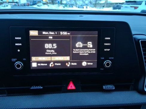 Used 2024 Kia Sportage LX image 21