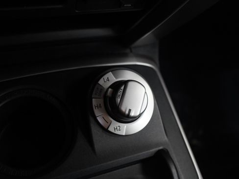 Used 2022 Toyota 4Runner SR5 Premium image 22