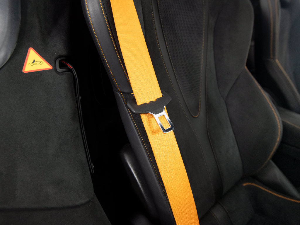 Used 2024 McLaren 750S Spider RWD image 37
