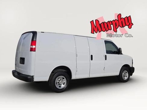 Used 2021 Chevrolet Express 2500 w/ Driver Convenience Package RWD image 7