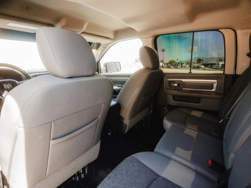 Used 2018 RAM 1500 Big Horn image 26