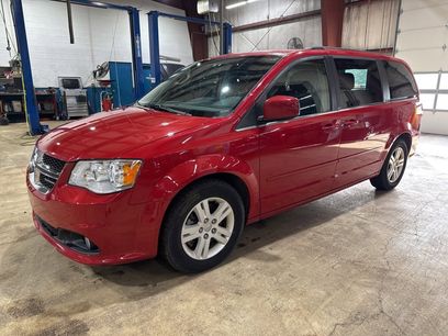 Used 2012 Dodge Grand Caravan Crew w/ Crew Value Pkg