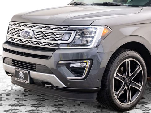 Used 2019 Ford Expedition Platinum image 37