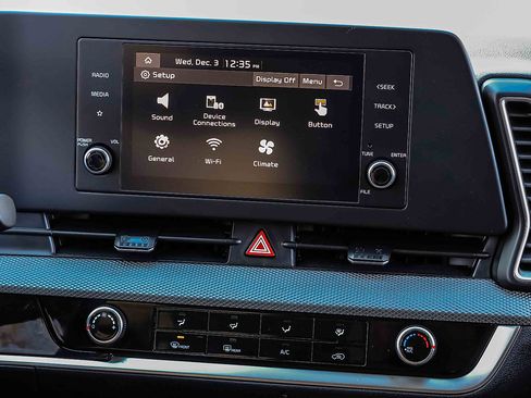 Certified 2023 Kia Sportage LX image 12