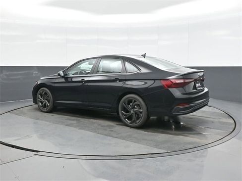 New 2026 Volkswagen Jetta SE image 5