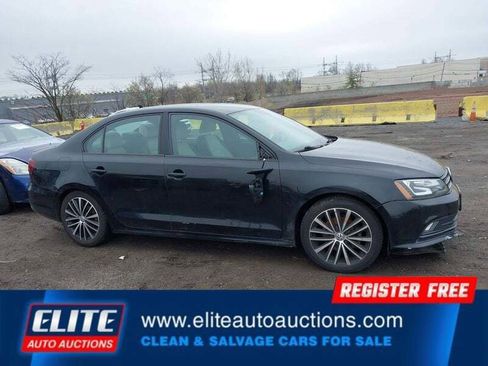 Used 2016 Volkswagen Jetta Sport w/ Lighting Package image 25