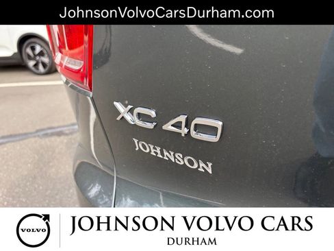 New 2026 Volvo XC40 B4 Core image 5