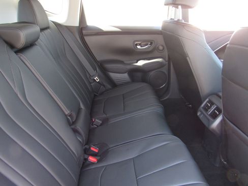 Certified 2025 Acura ADX FWD image 12