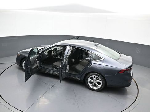 Certified 2023 Honda Accord LX image 43