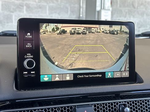 Used 2022 Honda Civic Touring image 18