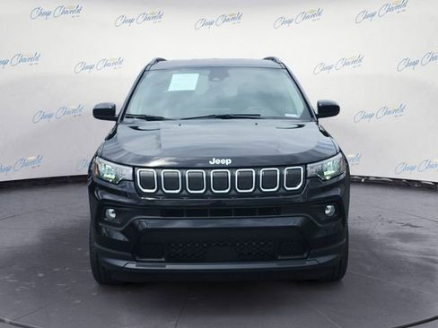 Used 2022 Jeep Compass Latitude AWD/4WD image 8