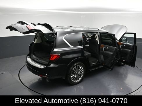 Used 2018 INFINITI QX80 4WD w/ Driver Assistance Package image 37