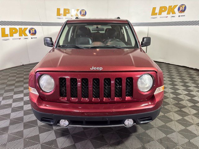 Used 2011 Jeep Patriot Latitude AWD/4WD image 2