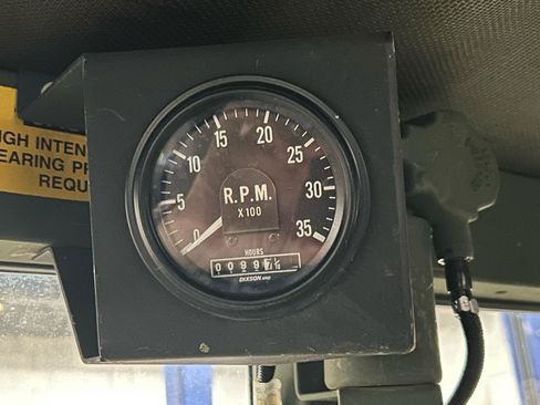 Used 2006 HUMMER H1 image 23