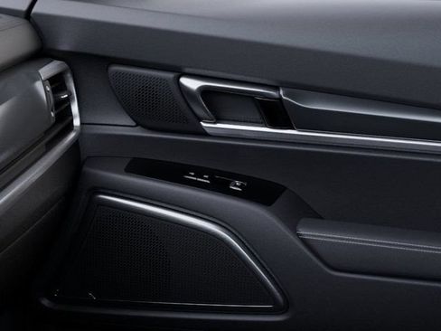 Certified 2025 Kia Telluride S FWD image 25