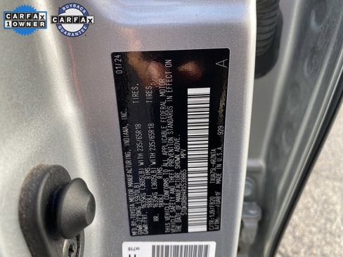 Used 2024 Toyota Highlander LE image 41