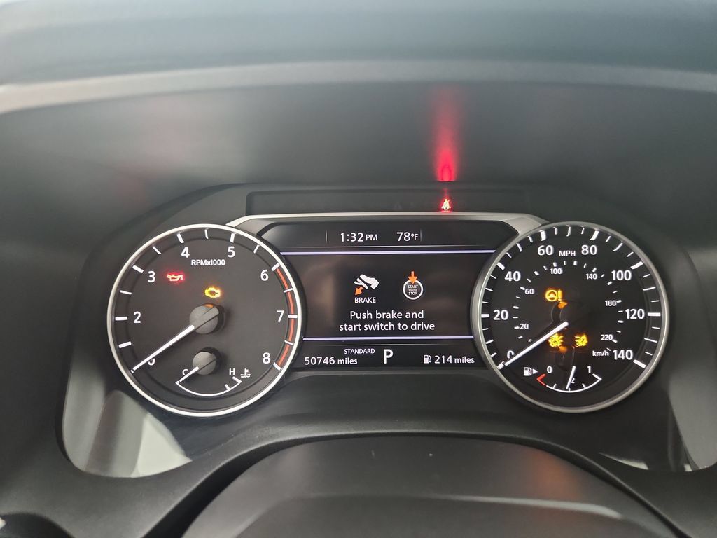 Used 2025 Nissan Rogue SV FWD image 25
