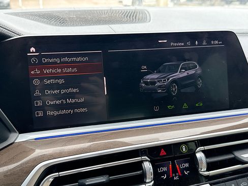 Used 2021 BMW X5 sDrive40i w/ Convenience Package image 31