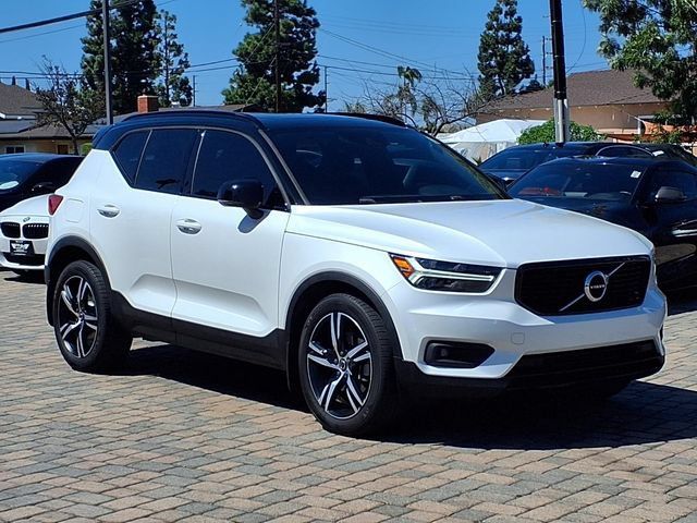 Used 2019 Volvo XC40 T5 R-Design AWD/4WD image 6