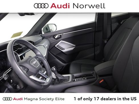 Used 2023 Audi Q3 2.0T Premium Plus w/ Premium Plus Package AWD/4WD image 19