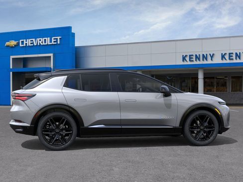 New 2026 Chevrolet Equinox EV RS image 5