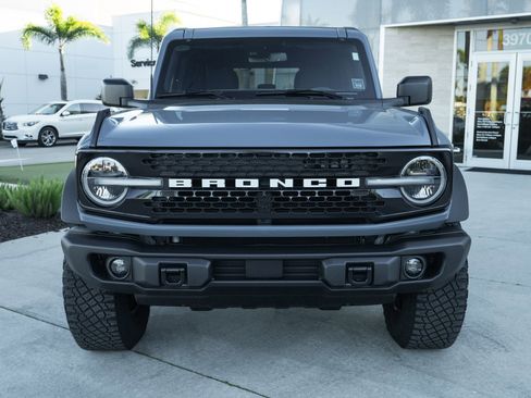 Used 2023 Ford Bronco Wildtrak image 4